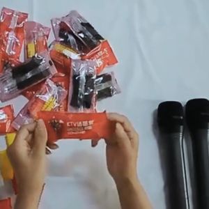 AWE 2pcs Non Woven Disposable Mic Cover Microphone Sanitary Replacement Cap Penutup Mikrofon Karaoke