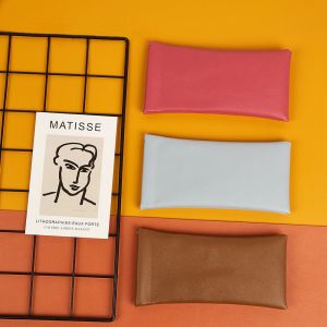 PETIYOUZA หนังพีวีซี พกพาสะดวก ที่เก็บแปรงแต่งหน้า กระเป๋าใส่มือถือ แว่นตา กล่องแว่นตาแสง กล่องเก็บแว่นตา กระเป๋าใส่แว่นตา ถุงผ้าแว่นตา กระเป๋าแว่นกันแดด