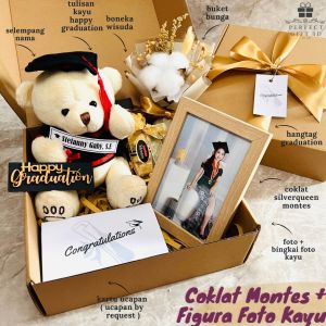 HADIAH WISUDA / KADO WISUDA / HAMPERS WISUDA / HAMPERS GRADUATION / KADO GRADUATION / GIFT BOX WISUDA / KADO SIDANG / HADIAH WISUDA / GRADUATION GIFT / BONEKA WISUDA