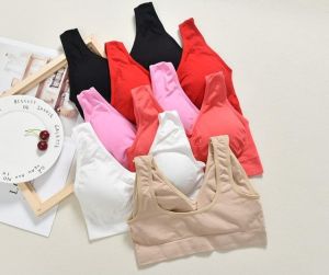 Sport bra sb-113 [24Shop] สปอร์ตบราไร้ขอบ ไร้โครง ใส่ออกกําลังกาย ชุดชั้นใน บราแฟชั่น สปอร์ตบรา