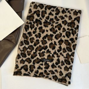 GENENIC Phong cách Hàn Quốc Khăn quàng cổ họa tiết báo Nhẹ Hỗn hợp cashmere Khăn choàng mùa đông Thời trang Chống gió Khăn len giả Phụ nữ/Nam giới