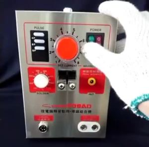 SUNKO S709AD high power 18650 lithium battery spot welder 110V 220V with pulse display automatic cooling system radiation system