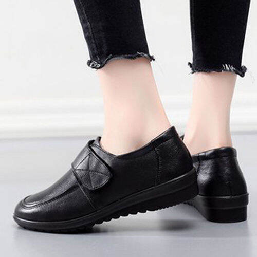 Rubber hot sale school shoes