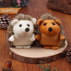 【PCWFKef】 พวงกุญแจตุ๊กตาเม่นนุ่มพวงกุญแจโลหะสีน้ำตาลจี้รถของเล่นพวงกุญแจตกแต่งโทรศัพท์กระเป๋าจี้