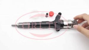 New DCRI300520 295050-0520 Diesel Nozzle SM295050-0521 SM295050-0522 Common Rail Injector 2950500520 For Toyota Hilux 1KD 2KD