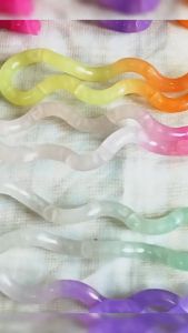 HB Color‑Change Tangle Twister Fidget Toy Relaxing Desk Ornament Educational Toy (Assembly Required)