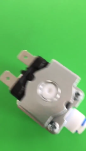 Điện áp solenoid thường đóng G1/4 đầu vào không khí nước cho máy lọc nước dòng chảy chuyển đổi dc220v/12V/24V