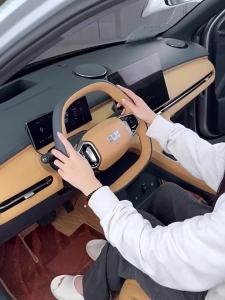 secr For Geely Galaxy Starship 7 EM-i Original Color Steering Wheel Cover Four-season Anti-slip Perforated Breathable Interior Z4K2H
