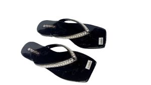sandal wanita elegan/sandal wanita terbaru 2025/sandal perempuan/sandal jepit permata