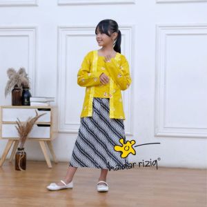 setelan kebaya kutu baru anak perempuan modern hijab jumputan anak