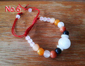 สายข้อมือหินมงคลประดับตกแต่ง