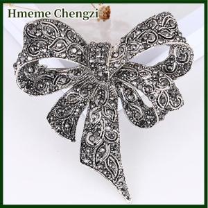 Hmeme Rhinestone Bow Brooch Pin Women Shirt Collar Big Bowknot Brooch Jewelry