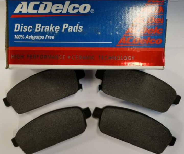 Rear Ceramc Brake Pads for Chevy Cruze Sonc Trax Volt Buck Verano