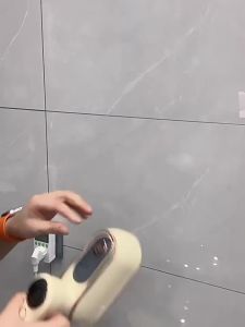 Setrika Uap Pakaian Mini Portabel untuk Rumah Tangga dengan Kapasitas Tangki Air 155ml