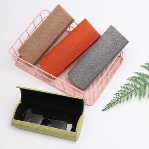 CHUAN Fashion Retro Handmade Spectacle Case  Sunglasses Protector Folding Eyewear Case Oval Glasses Box