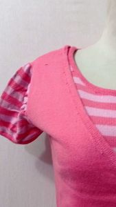 Blouse Garis: Pakaian Wanita Modern & Atasan Nyaman
