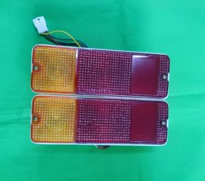 ĐÈN HẬU XE THACO TOWNER 750  VINAXUKI SUZUKI CARRY SU 5 TẠ SUZUKI 5 TẠ (giá 1 cái)