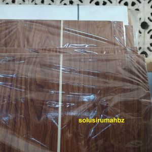 DAUN PINTU MINIMALIS 80 or 82 or 85 or 90 cm x tinggi 200 cm tebal 4cm kurang BISA UKURAN LAIN PINTU KAYU triplek area pare KEDIRI