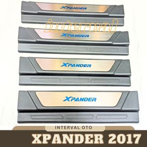 Sillplate Samping Pijakan Kaki Mobil Xpander 2017 Sill Plate Non Lampu