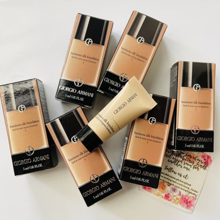 Giorgio armani luminous shop silk foundation tester