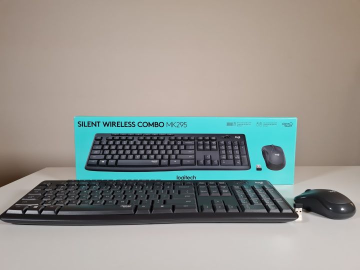Keyboard Mouse Logitech MK295 SILENT WIRELESS COMBO Garansi