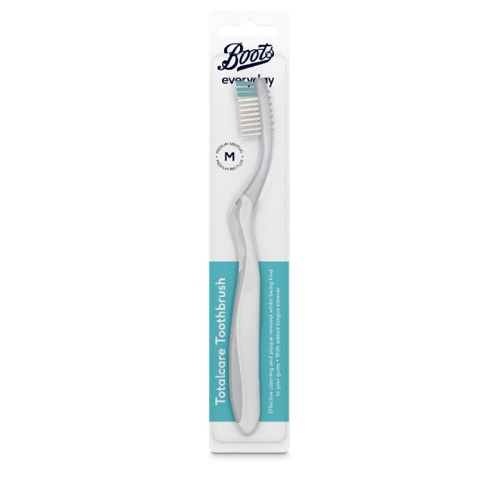 Boots Smile Total Care Toothbrush บู๊ทส์ สมายล์ โทเทิล แคร์ ทูธบลัช