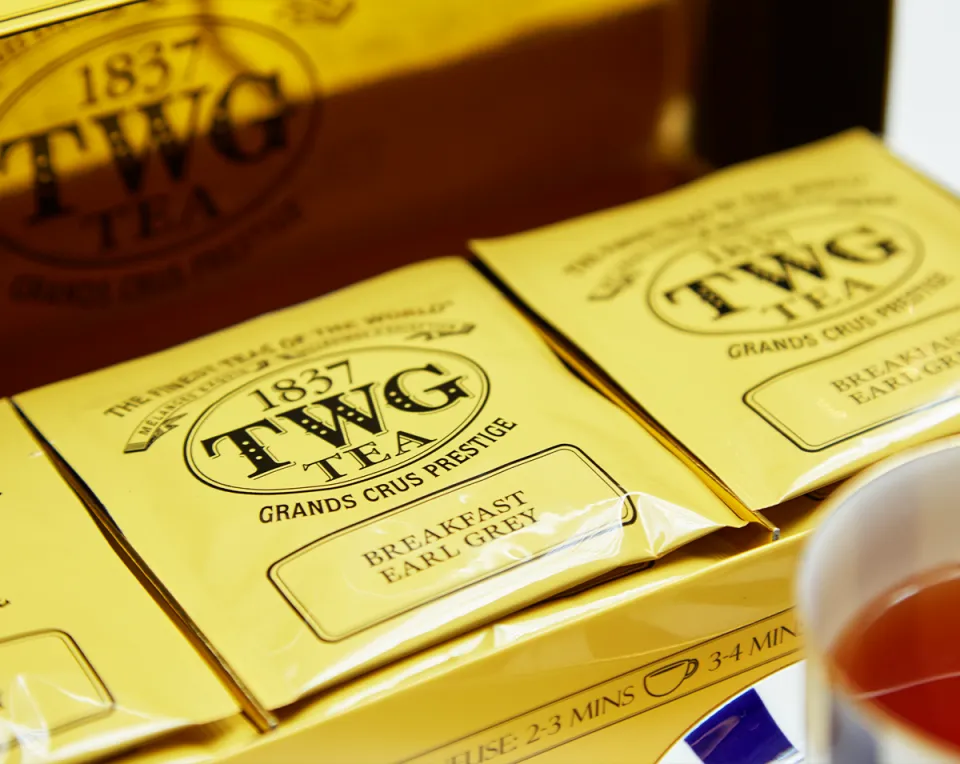 TWG Tea | Breakfast Earl Grey, Black Tea Blend in 15 Hand Sewn