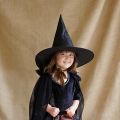 5Pcs Halloween Magic Wizard Hat Triangle Witch Cap Kids Adults Halloween Party Cosplay Costume Props Black White Yard Hanging Hats. 