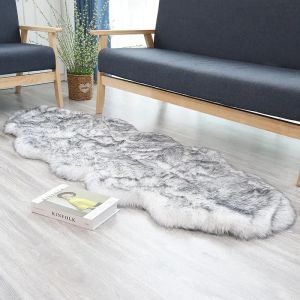 Imitation Sheepskin Carpet for Living Room Fluffy Plush Sofa Cushion Luxurious Faux Fur Rugs Kids Bedroom Bedside Foot Mat White
