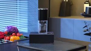 Xiaomi Portable Electric Coffee Grinder Spice Mill Nuts Grains Coffee Bean Grinders USB Charge Ceramic Grinding Core Grinders