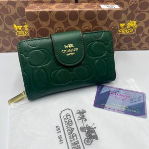 New กระเป๋าสตางค์ รุ่นทูอินวันหนังปั้มสีล้วนงานสวยงานดีมีอุปกรณ์ครบพร้อมส่ง