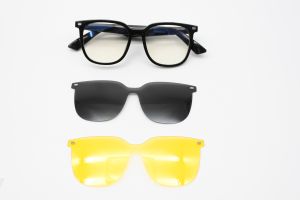 XL-2 Intelligent Bluetooth Audio Glasses Outdoor Magnetic Bluetooth Polarized Sunglasses for Call Prevention Blue Light Glasses Intelligent Noise Reduction Earphones