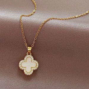 Local Shipping Four Leaf Clover Necklace for Women Womens Collarbone Chain Accessories