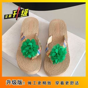 [Free Shipping] Floral Flip-Flops Beach Sandals For Seaside Vacations Outdoor Wear Thick-Soled Wedge Heels 2026 New Ethnic Style
