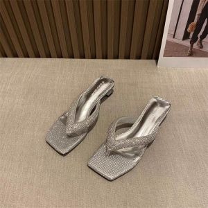 [Free Shipping] Stylish And Fashionable Flip-Flops With A Toe-Post Design Thin Heels And A Soft Sole For Comfortable Wear In Summer.New Style With Rhinestone Embellishments