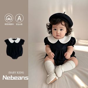 ชุดบอดี้สูทเด็กผู้หญิงทรงสามเหลี่ยมสไตล์ฤดูร้อนใหม่ พร้อมคอปีเตอร์แพน สไตล์เจ้าหญิง ชุดรอมเปอร์/รอมเปอร์ผ้าฝ้าย