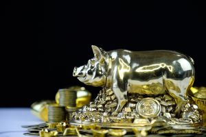 หมู รูปปั้นมงคล ร้านโชคดีทวีทรัพย์ ทำจากทองเหลืองแท้ 100% ส่งฟรี ออกแบบถูกต้องตามฮวงจุ้ย รูปปั้นหมูมงคล เหมาะกับผู้บริหารผู้ใหญ่