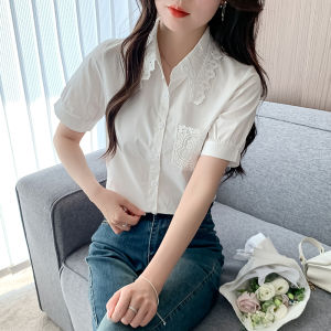 YIMEI เสื้อลูกไม้มีปกติดกระดุมมีสไตล์เสื้อ2025ใหม่มีสไตล์อเนกประสงค์แขนสั้นเสื้อสีขาวสำหรับเดินทางไปทำงาน