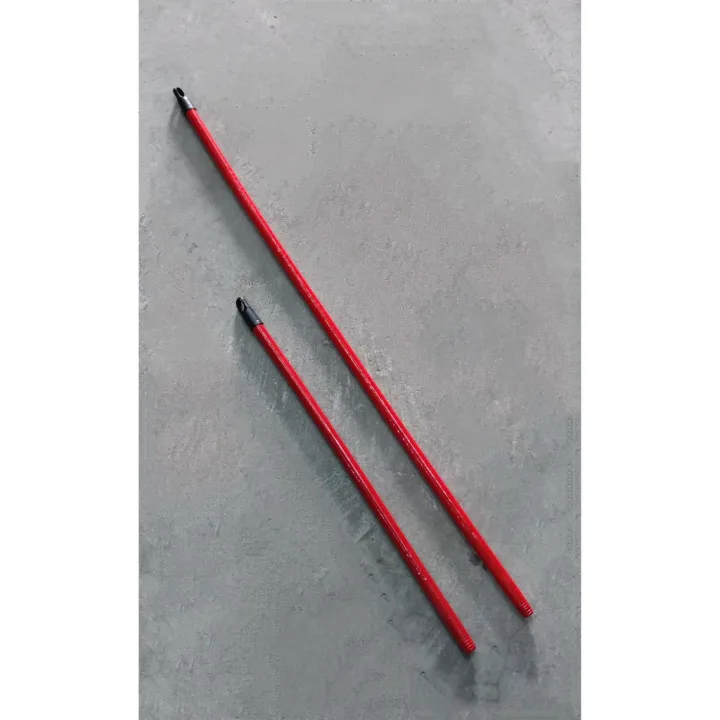 2.5FT%20/%204FT%20SCREW%20WOODEN%20HANDLE%20BROOM%20/%20MOP%20WOOD%20STICK%20WITH%20SCREW%20HEAD%20KAYU%20BATANG%20PENYAPU%20%E6%89%AB%E6%8A%8A%E6%A3%8D%20-%20Image%202
