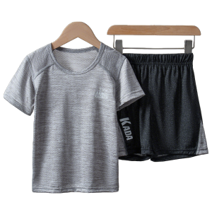 LJMOFA Sport Suit for Kids 4-13 Yrs Breathable Short Sleeved Shorts Kids Sports Suit for Boy Girl