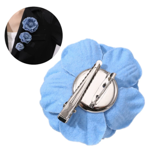 Camellia Shape Brooch Realistic Flower Themed Lapel Pins for Women Denims Fabric Breastpins Stylish Coat Accessory