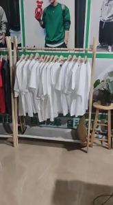 2025 Mẫu Mới Màu Trơn Nam POLO Áo Sơ Mi Cổ Bẻ Thương Hiệu Sành Điệu Ngắn Tay Áo Nam Thường Ngày Dễ Phối Ôm Dáng