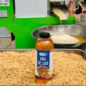 (500ml1 lít) Dầu hạt óc chó rừng nguyên chất. Tinh dầu óc chó cho bé ăn dặm từ hạt óc chó nguyên tách vỏ