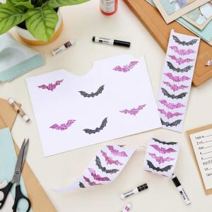 YAFEN 500Pcs roll Laser Black Bat Waterproof Glitter Self-Adhesive Decals Halloween Bat Stickers For Party Scrap DIY Accessories