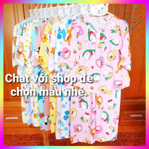 Được chọn mẫu. Bộ dài tay bé gái (4-40kg)Tole 2 da loại 1.Chát shop gởi thêm mẫu cho Mom lựa nha. Có nút cài trước cổ áo