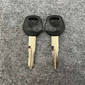 Cặp phôi chìa khoá Suzuki GZ150A GZ125 EN150 EN125 GN125 HJ125 EN125-2A/ 2F/ 3F GN125-2Fvà các dòng xe tương tự (loại 10mm bên phải)