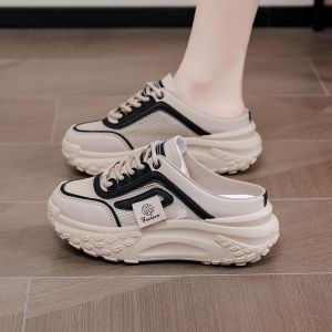 รองเท้าผ้าใบผู้หญิง ใส่สบายและระบายอากาศได้ดี รองเท้านักเรียนพื้นหนาลำลองทันสมัย สูงขึ้น 5 ซม