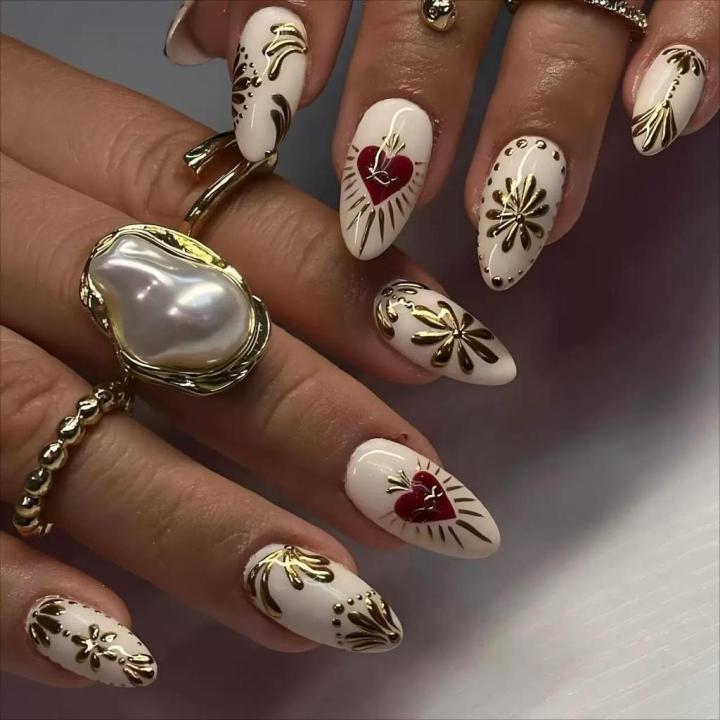 9033%20%20HYPIKAU%20Almond%20French%20Tip%20Press%20on%20Nails%20Glossy%20Finished%20Reusable%20False%20Nails%2024Pcs%20Nail%20Women%20-%20Image%202
