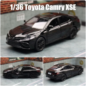 1/36 Toyota Camry XSE Toy Car Model For Children RMZ CiTY Diecast Vehicle ature Pull Back Collection Gift For Kid Boys