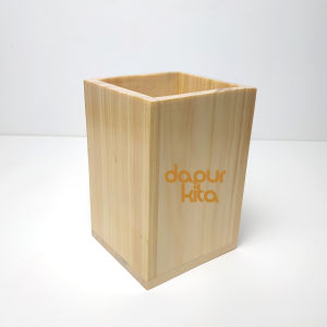 Kotak/Box Serbaguna bahan Kayu Pinus Dengan Finishing Uk 10x10x15cm